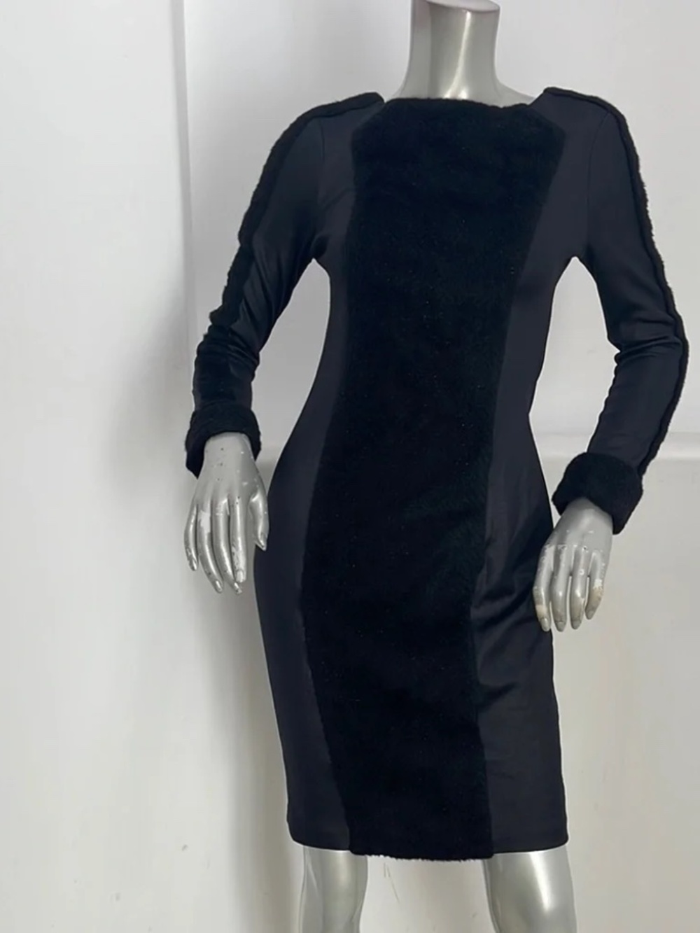 Vintage Katharine Kidd Black Long Sleeve Bodycon Cocktail Dress Faux Fur Trim